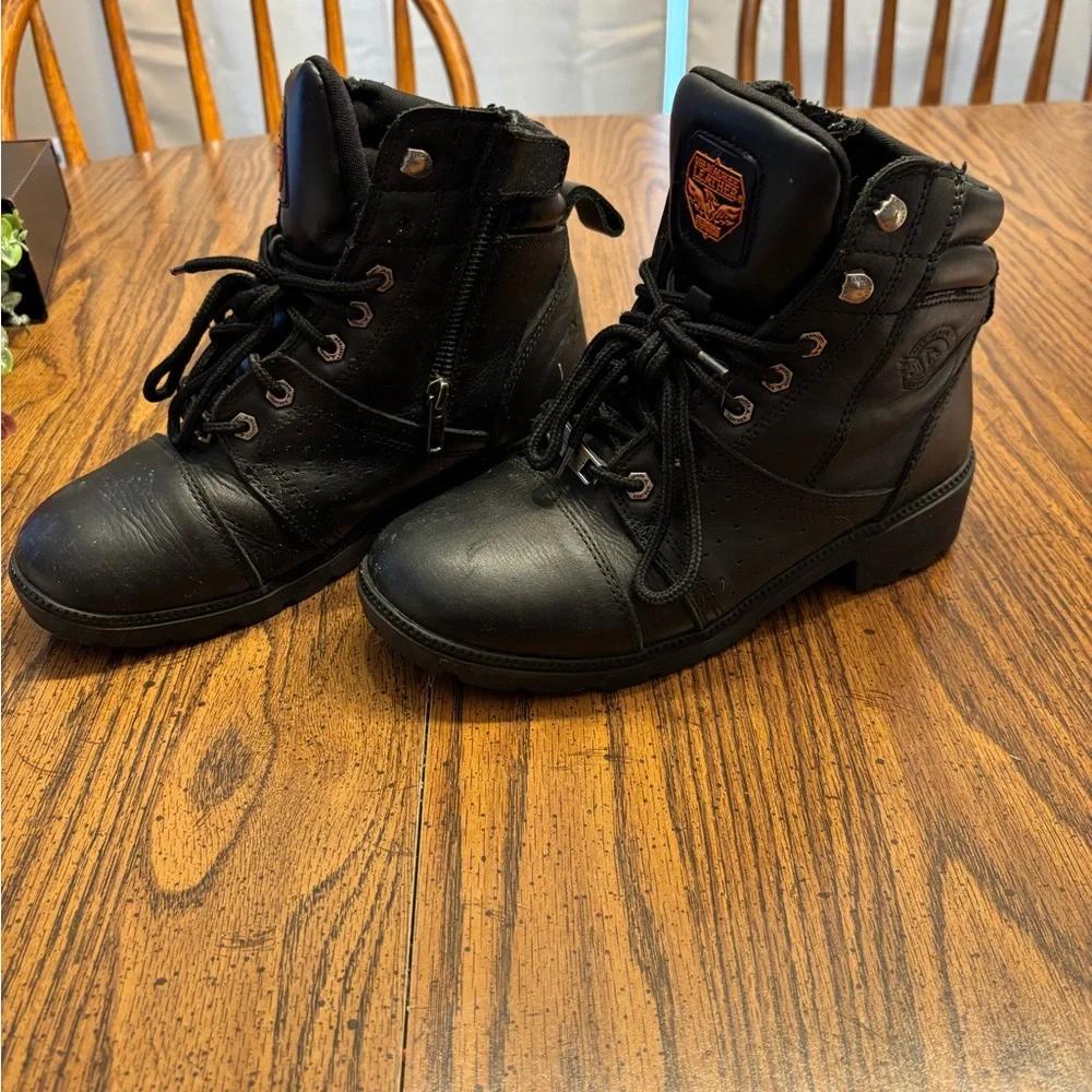 Women’s Milwaukee leather riding boots 8.5 - Picture 3 of 10